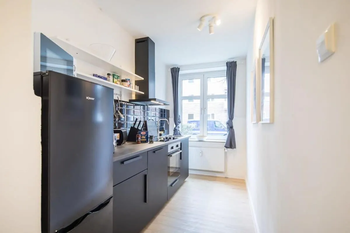 Schickes Zwei Zimmer Apartment Kostenl Parkm Auf Der Strasse Hamburg 0*,  Deutschland